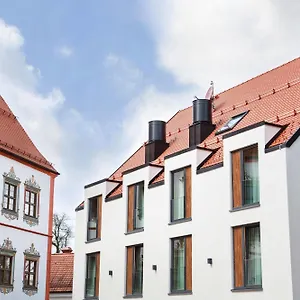 Riku Hotel Weißenhorn